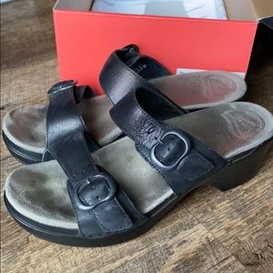 Dansko Sandal Wedges Size 39